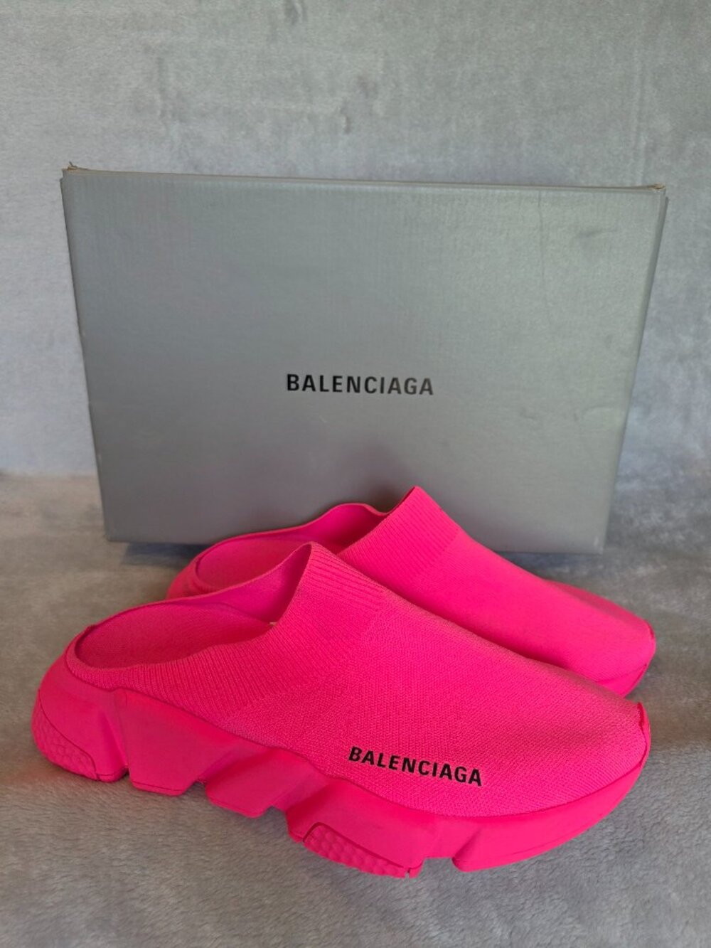 BALENCIAGA SPEED MULE FLUO PINK KNIT SLIP-ON SNEAKERS – SIZE 39